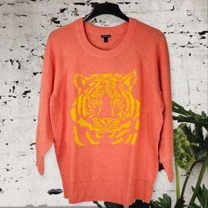 Torrid Women's Sweater Size 1X Coral Tiger Graphic Knit Raglan